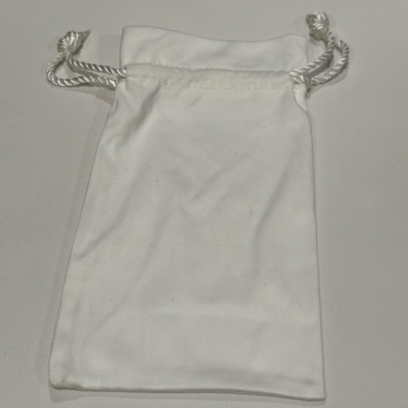 Boucheron Dust Bag 4.25x7.25 - Picture 2 of 2